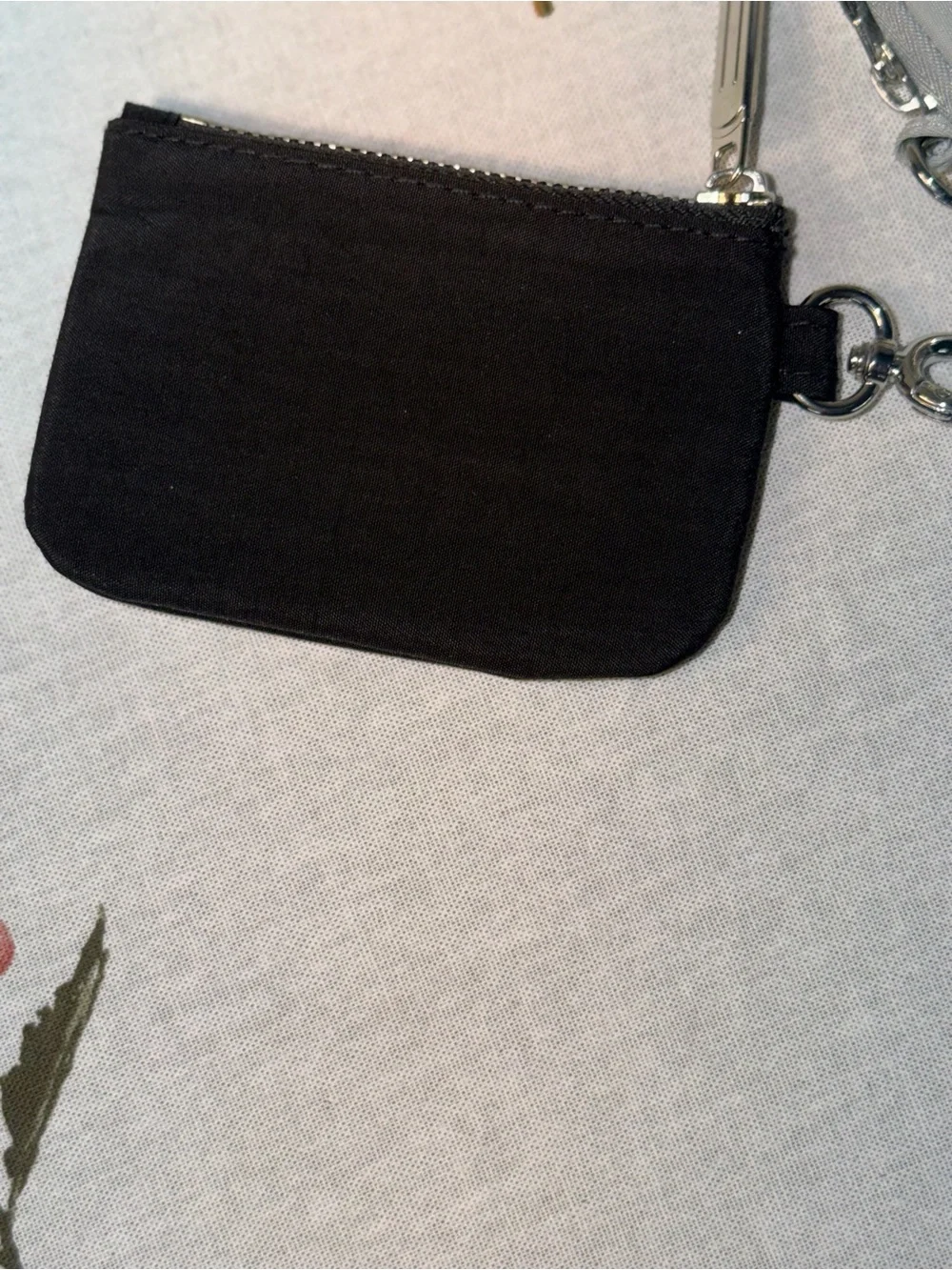 Two-Piece Key & Card Holder Set in Black and Light Gray